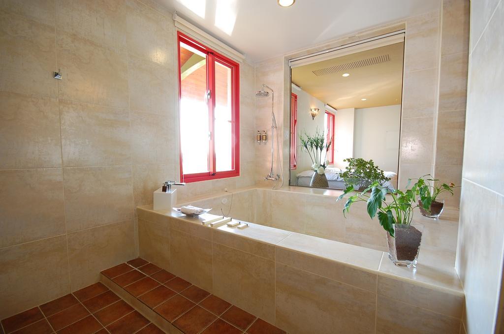 March 3 B&B Yilan Luodong Exteriör bild
