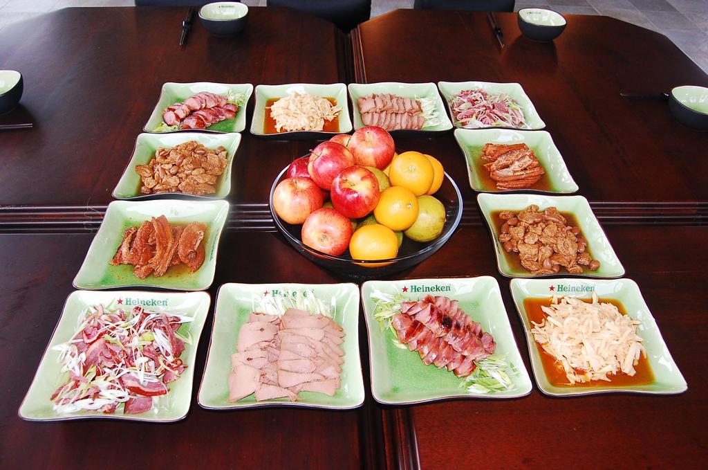 March 3 B&B Yilan Luodong Exteriör bild